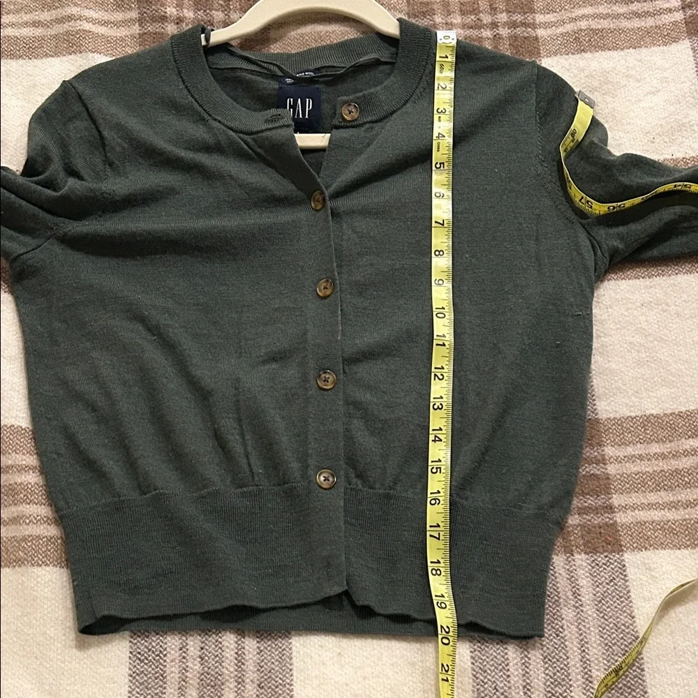 GAP Olive Green Merino Cardigan - Picture 5 of 6